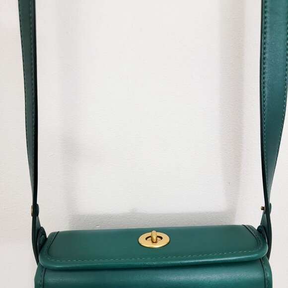 Coach 1941 Turnlock Shoulder Bag in Emerald Green - Picture 7 of 13